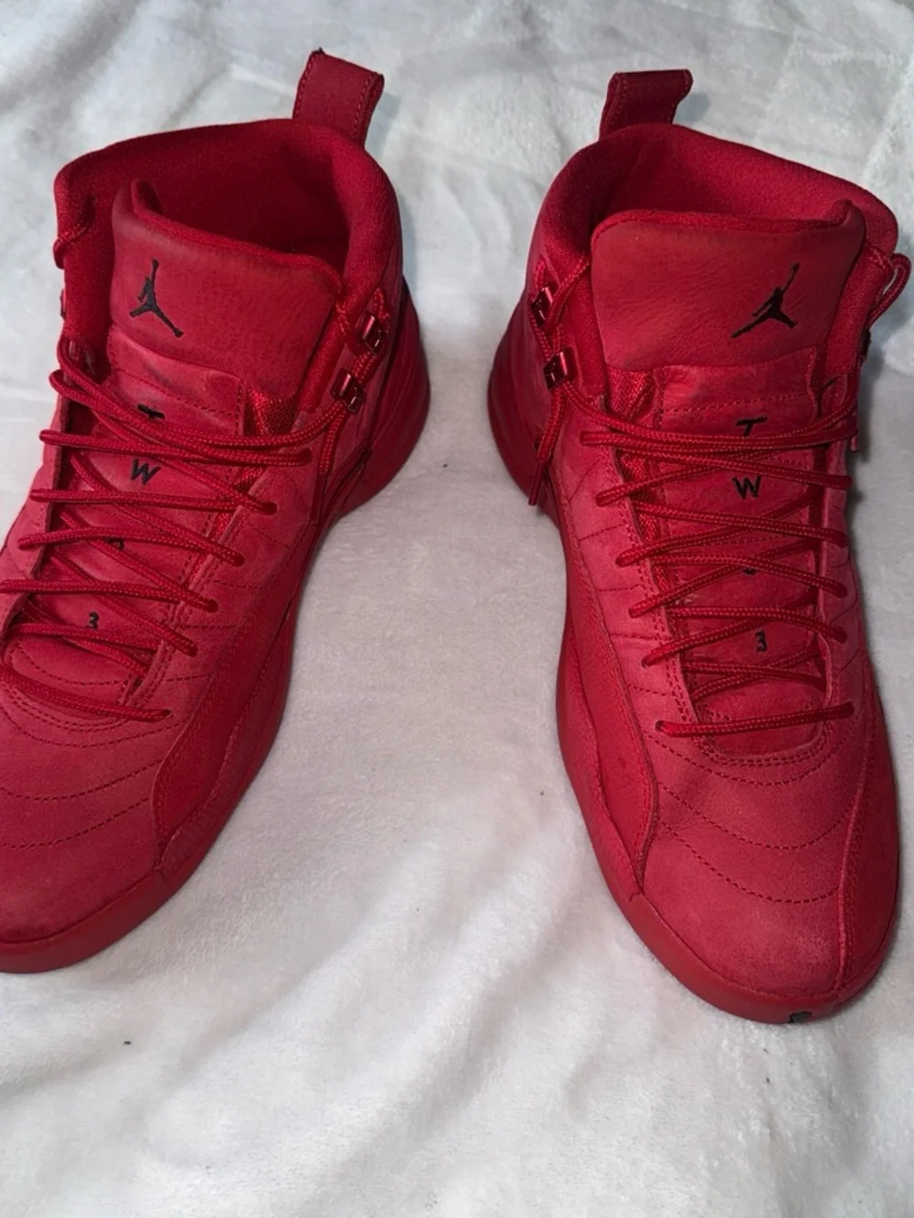 Jordan 12 retro size 12 gym red Men's All-Red High-Top Basketball Sneakers